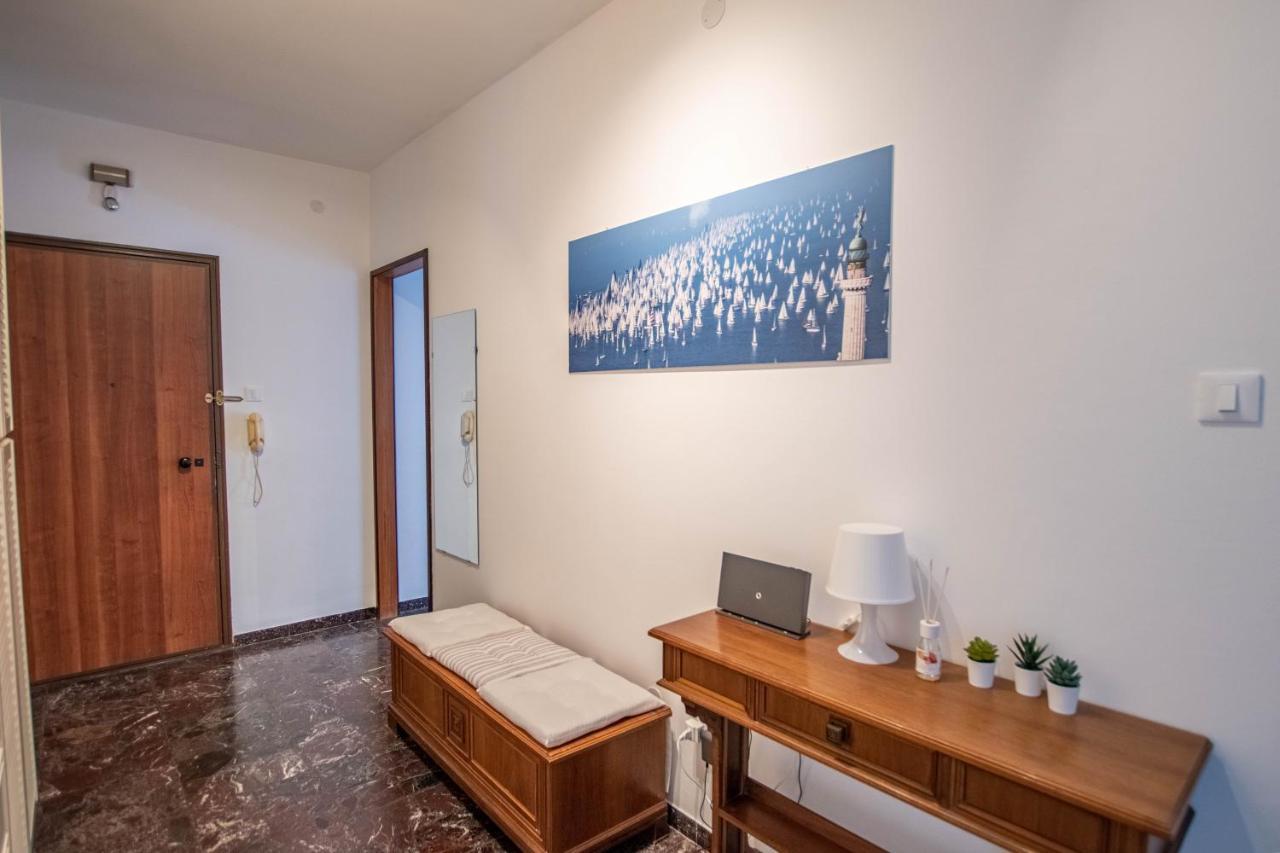 Apartamento Free Parking -6 Posti Letto E Terrazzo Vista Mare Trieste Exterior foto